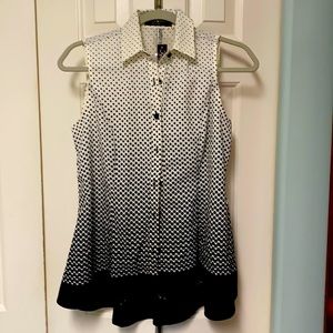 Knapp Studio black white sleeveless blouse sz sm